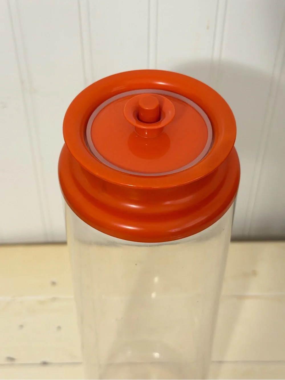 Vintage Tupperware 7 Cup Spaghetti Pasta Keeper Clear Canister Orange Push Top